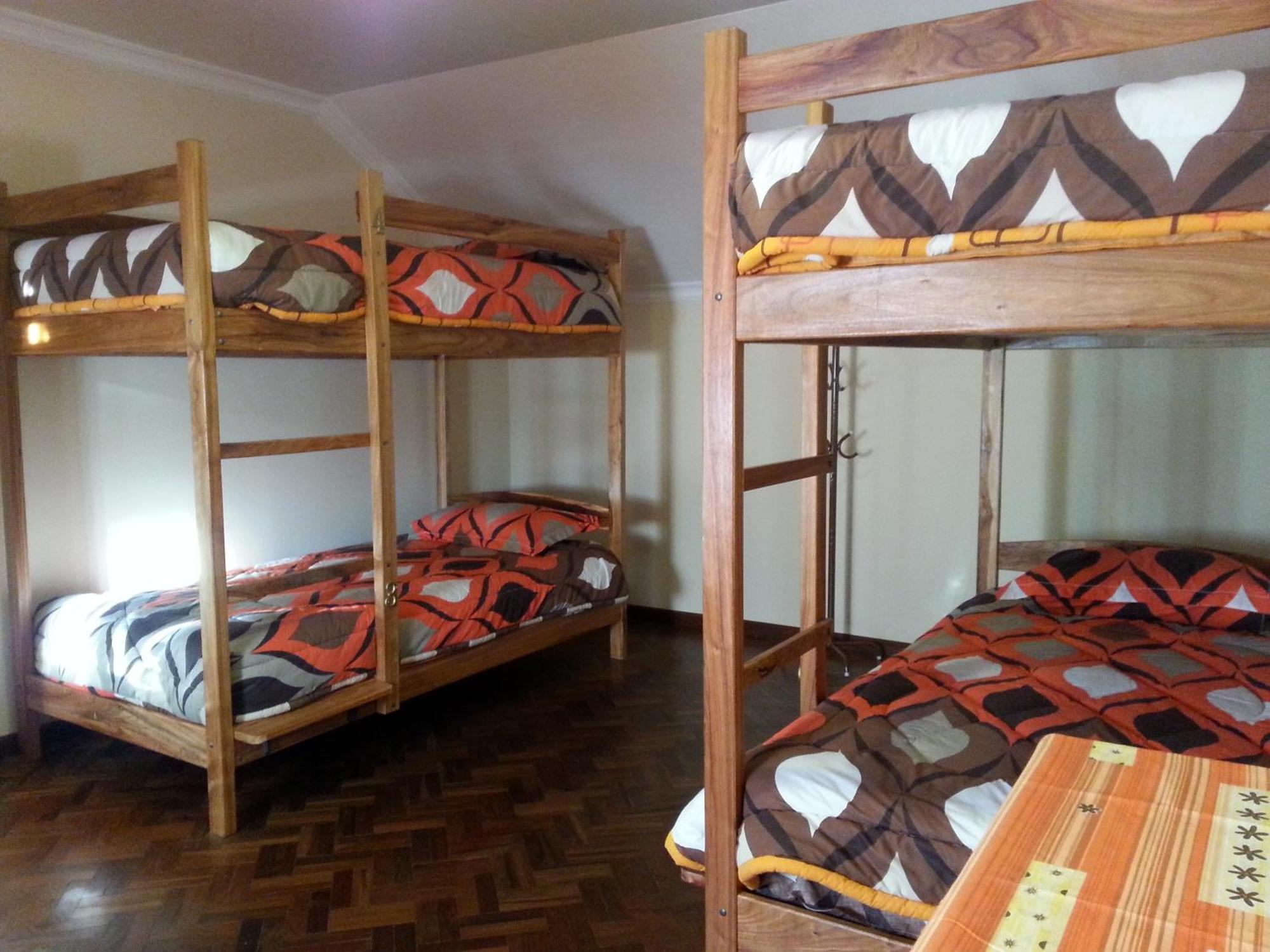 Villa Oropeza Hostel Сукре Стая снимка