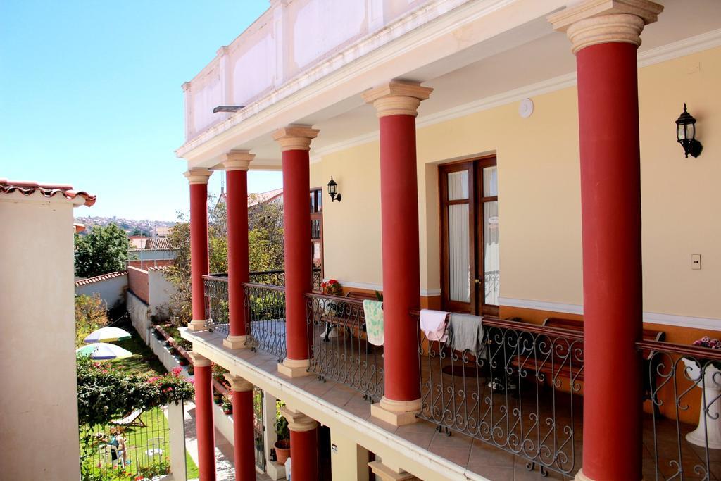 Villa Oropeza Hostel Сукре Екстериор снимка