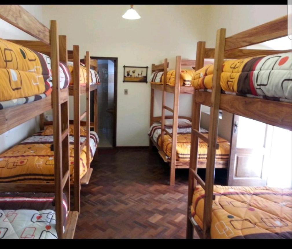 Villa Oropeza Hostel Сукре Екстериор снимка